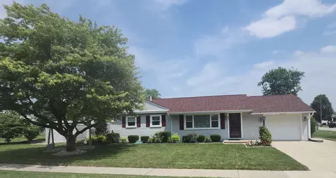 320 Stewart Dr, Sidney, OH 45365