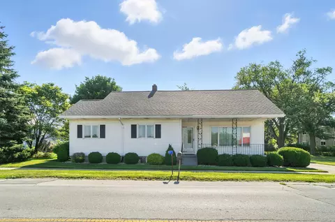1002 Lincoln Ave, Wapakoneta, OH 45895