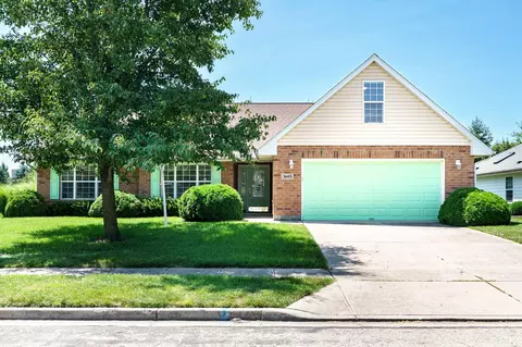 1665 Primrose Ln, Fairborn, OH 45324