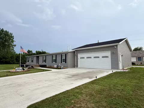 111 Windsor Dr, Saint Marys, OH 45885