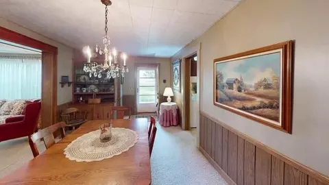 Dining - 7885 N Ludlow Rd, Cable, OH 43009 photo 2 of 4