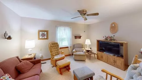 Living - 7885 N Ludlow Rd, Cable, OH 43009 photo 5 of 6