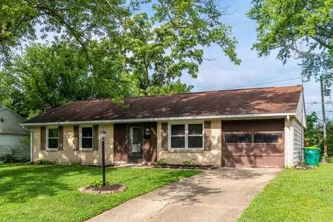 3307 Tackett St, Springfield, OH 45503 photo 2