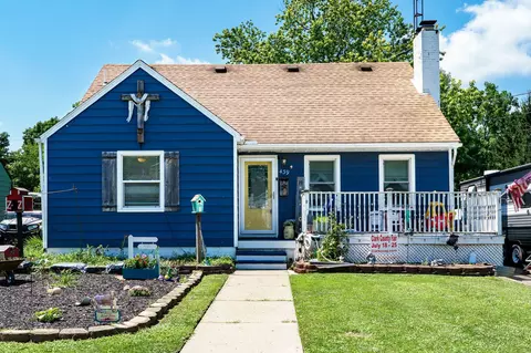439 Lawnview Ave, Springfield, OH 45505