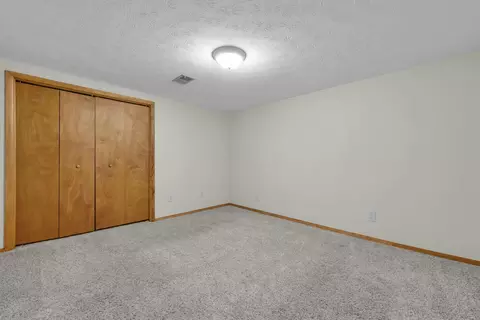 4316 Phoenix Dr, Springfield, OH 45503 photo 19