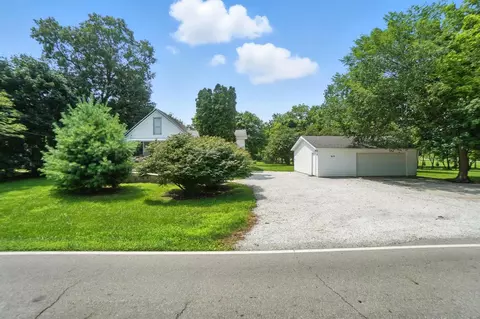 910 S Alcony-conover Rd, Troy, OH 45373