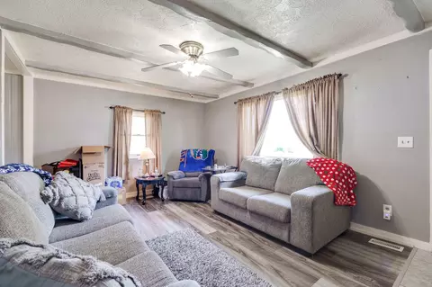 827 Barker Dr, Springfield, OH 45505 photo 7