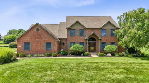 5811 Wood Duck Ct, Clayton, OH 45315