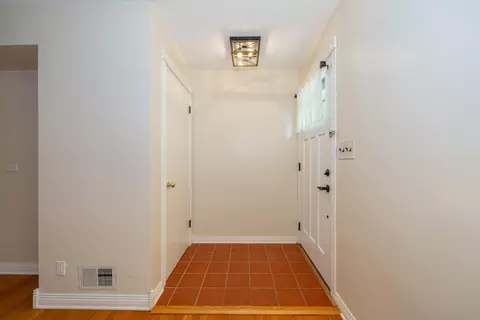 Entry Way - 3751 Mengel Dr, Kettering, OH 45429 photo 1 of 2