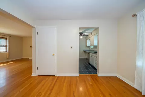 Entry Way - 3751 Mengel Dr, Kettering, OH 45429 photo 2 of 2