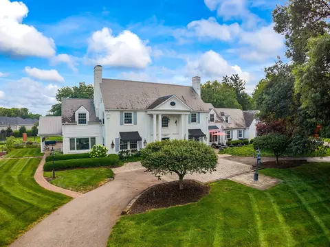 1550 Creekwood Dr, Troy, OH 45373