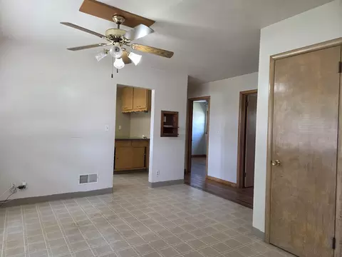 Living - 402 E Russell Rd, Sidney, OH 45365 photo 5 of 6
