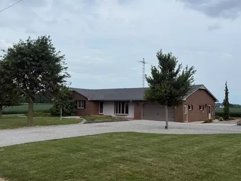 1677 Noble Rd, Saint Marys, OH 45885