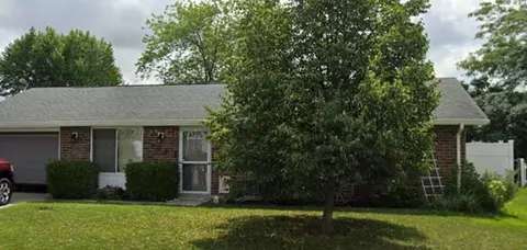 892 Yorkshire Ct, Saint Marys, OH 45885