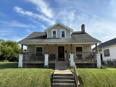 1009 W High St, Springfield, OH 45506