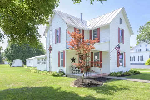 402 N Elizabeth St, Belle Center, OH 43310