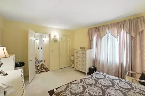 Bedroom - 3436 Cambridge Dr, Springfield, OH 45503 photo 4 of 6