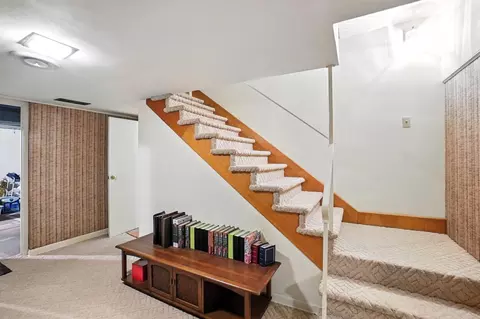 Entry Way - 3436 Cambridge Dr, Springfield, OH 45503 photo 5 of 6
