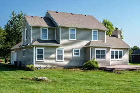 Exterior - 3025 Aubree Ln, Springfield, OH 45502 photo 12 of 13
