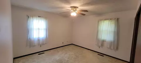 Bedroom - 215 Harvard Ave, Sidney, OH 45365 photo 4 of 7
