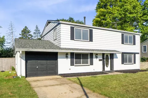 6929 Morley Ln, Huber Heights, OH 45424