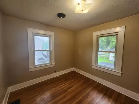 Bedroom - 747 Chestnut Ave, Sidney, OH 45365 photo 5 of 6