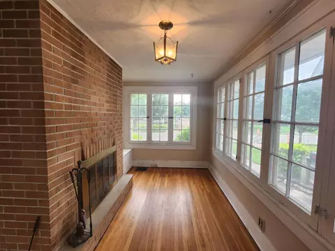 Living - 747 Chestnut Ave, Sidney, OH 45365 photo 5 of 6