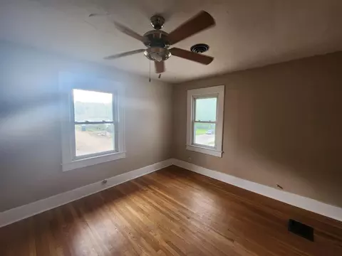 Bedroom - 747 Chestnut Ave, Sidney, OH 45365 photo 4 of 6
