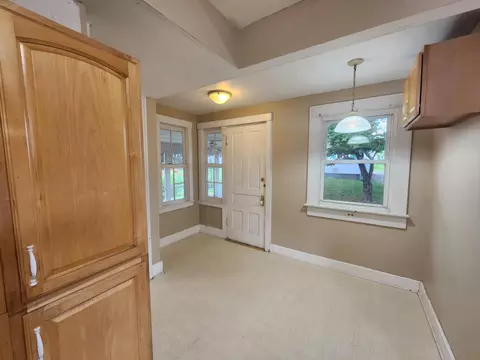Entry Way - 747 Chestnut Ave, Sidney, OH 45365 photo 1 of 3