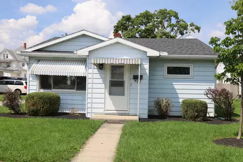 426 E Walnut St, Coldwater, OH 45828 photo 2