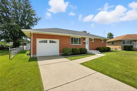 Exterior - 1109 Student Ave, Springfield, OH 45503 photo 1 of 7