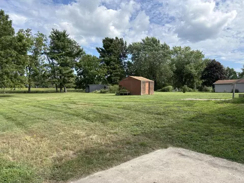 Exterior - 2800 Craig Rd, Springfield, OH 45502 photo 3 of 3