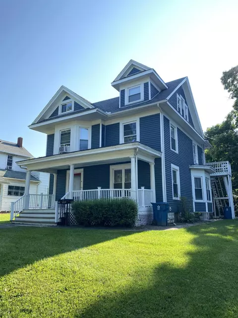 704 N Main St, Bellefontaine, OH 43311