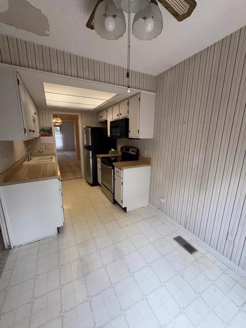 2103 Olympic St #1, Springfield, OH 45503 photo 14
