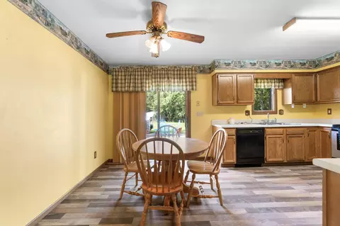 Dining - 517 E Patterson St, Dunkirk, OH 45836 photo 3 of 3