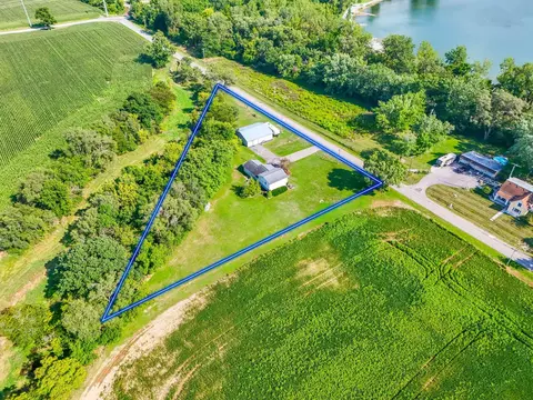 View/Area - 517 E Patterson St, Dunkirk, OH 45836 photo 4 of 10