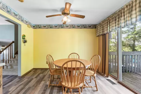 Dining - 517 E Patterson St, Dunkirk, OH 45836 photo 2 of 3