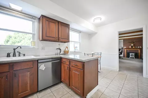 Kitchen - 2677 Carousel Dr, Springfield, OH 45503 photo 6 of 6