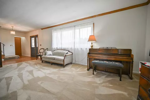 Other - 2677 Carousel Dr, Springfield, OH 45503 photo 3 of 10