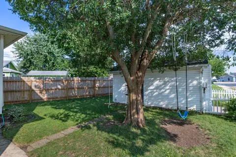 1933 Maiden Ln, Springfield, OH 45504 photo 32