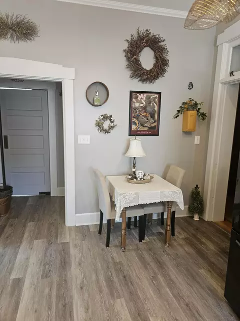 Dining - 680 N Main St, Celina, OH 45822 photo 3 of 9
