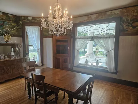 Dining - 680 N Main St, Celina, OH 45822 photo 8 of 9
