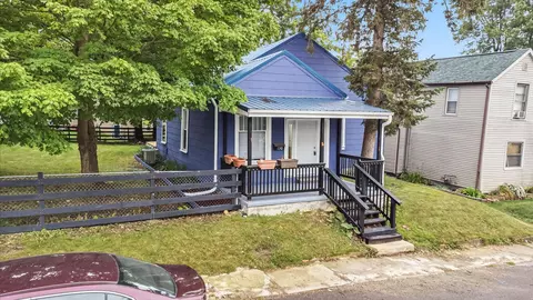 130 Cantwell Ave, Bellefontaine, OH 43311