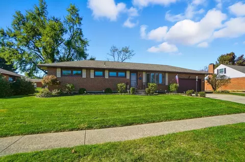 5127 Stoneridge Dr, Springfield, OH 45503 photo 3