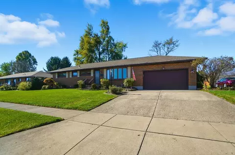 5127 Stoneridge Dr, Springfield, OH 45503 photo 2