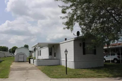 3413 Christina Dr, New Carlisle, OH 45344
