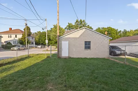 Exterior - 522 S Miami Ave, Sidney, OH 45365 photo 8 of 9