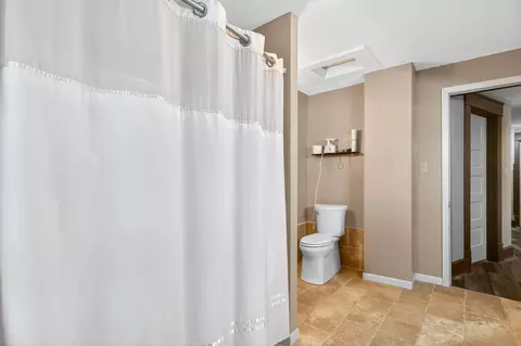 Bath - 522 S Miami Ave, Sidney, OH 45365 photo 2 of 2
