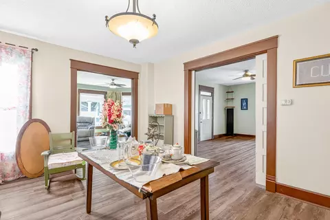 Dining - 522 S Miami Ave, Sidney, OH 45365 photo 2 of 3