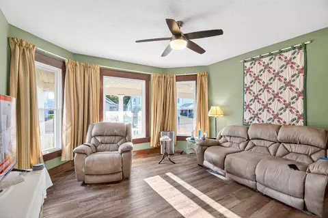 Living - 522 S Miami Ave, Sidney, OH 45365 photo 1 of 2